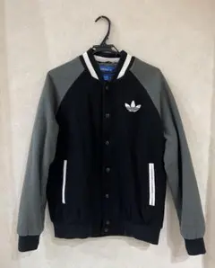 adidas ジャケット 黒・グレー ボタン式　ブルゾン　Lサイズ