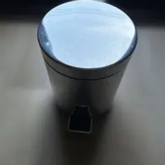 ステンレス製ペダル式ゴミ箱 20cm