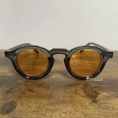 ボストン　サングラス　オレンジレンズ　グレーフレーム　ヴィンテージ　スタイル