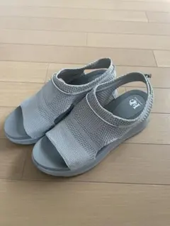 スポーツサンダル グレー M (23.0 cm)