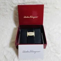 未使用級　Salvatore Ferragamo 財布 二つ折り リザードヴァラ