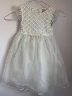プティマイン　薄いグリーンブルーのフリルワンピース