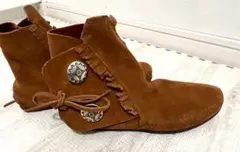 Item thumbnail for item 92ae15e4-6f94-40b2-a36d-3d29ea0aa70f