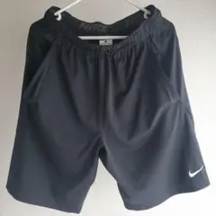 Nike Dri-FIT ブラックハーフパンツ S