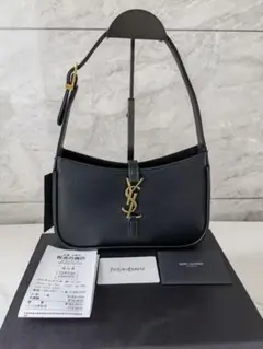 YSL イヴサンローラン ショルダーバッグ