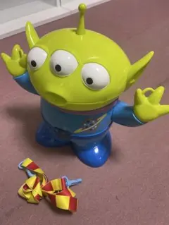 ディズニー　ポップコーンバケット　エイリアン