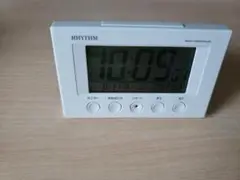 リズム　RHYTHM 電波目覚まし時計 8RZ166
