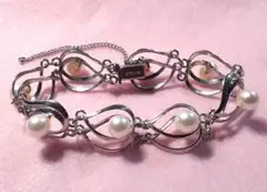 Item thumbnail for item 6af590f7-9fb0-4ed2-b227-e46685dd5a55