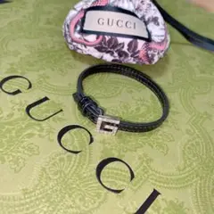 GUCCI スクエアG レザーブレスレット