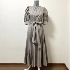 スナイデル　ロングワンピース　夏　プリーツ　ベージュ　半袖　リボンベルト