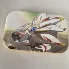ポケモンセンター ポケモン リーリエ ソルガレオ 缶バッジ