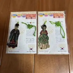 新品未使用韓国伝統衣装の金属製しおり2個セット