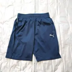 PUMA ハーフパンツ ジッパーポケット付き