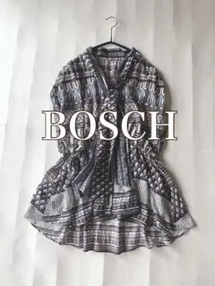 ボッシュ BOSCH 定価3万円⬛︎アフリカン柄ボウタイブラウス