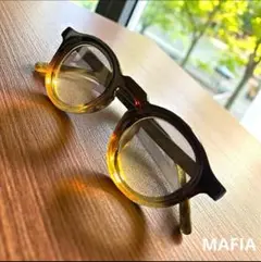 Item thumbnail for item 90449765-86fe-41a0-a2c2-b4ff1b4529b9