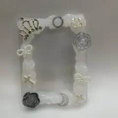 Item thumbnail for item c5ac0e1f-a9fe-4de9-a28f-0cc0dc820117