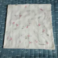 renoma 　レノマ　花柄 ハンカチ　大判