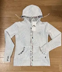 RUSTY タグ付き　新品　未使用　ラッシュガード