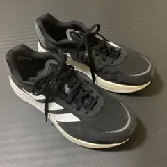 アディゼロ ボストン10 ワイド 27㎝ ADIZERO BOSTON 10