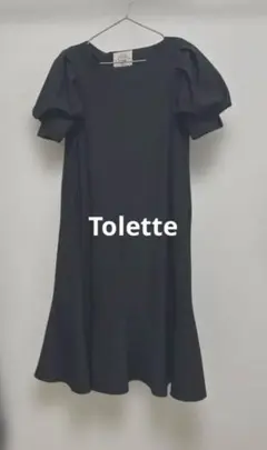 Tolette ブラック フレアパフワンピース