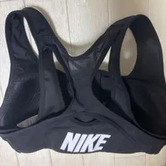 NIKE 黒 スポーツブラ クロスバック