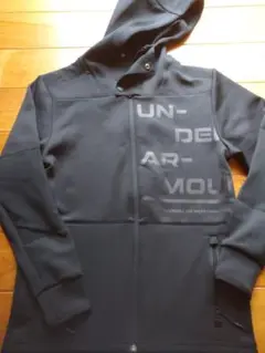UNDER ARMOUR フルジップフーディ Sサイズ