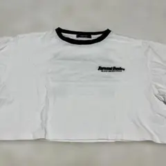 クロップドTシャツ
