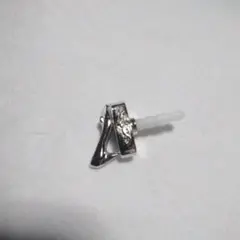 最終値下げSWAROVSKIスマホピアス
