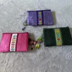 韓国　カラフル刺繍小銭入れセット