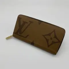 【極美品】ルイヴィトン ジャイアント モノグラム ジッピーウォレット