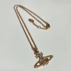 ヴィヴィアンウエストウッドネックレス