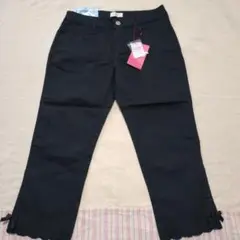 新品タグ付 レピピ アルマニオ 七分丈 サブリナパンツ 裾カット 黒 M〜L