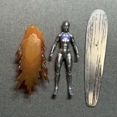 マーベルレジェンド　シルバーサーファー　クロームリペイント