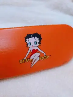 Betty Boopケース