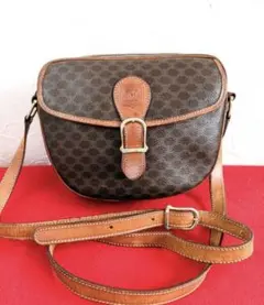 良品 レア!Celine ビンテージショルダーバッグ マカダム トリオンフ 廃盤
