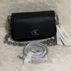 新品未使用 カルバンクラインジーンズ ショルダーバッグ チェーン フラップ