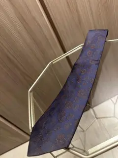 百貨店購入　落ち着いた大人ペイズリーネクタイ