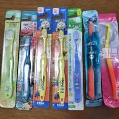 子供用ソフト歯ブラシ５本、大人ハブラシ