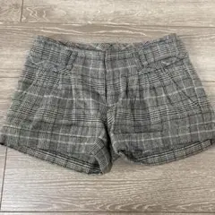 美尻見えショートパンツ