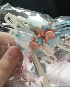 クマと星のヘアクリップ4個セット