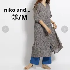 niko and... 総柄　七分袖 Vネック ワンピース　③/M 羽織り