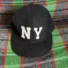 NY キャップ　フェルト生地