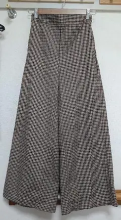 GU サスペンダー付き ワイドパンツ M