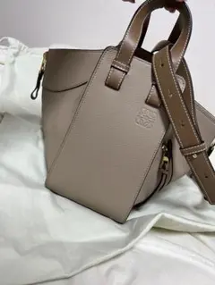 ロエベ ハンモックバックミディアム