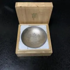 銀杯　消防庁　純銀 新品未使用☆純銀 銀杯 銀盃 五七の桐 消防庁 SILVER - メルカリ