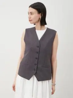 【美品】MilaOwen バックサテンオーバーサイズベスト