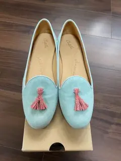 Item thumbnail for item ef9c2e22-62a3-4db2-a70d-083a04c3a596