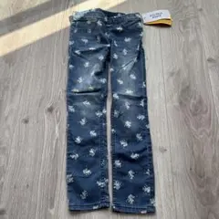 Item thumbnail for item 48f6688f-ebe8-4828-94db-6a72e8a96d0a