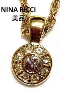 Nina Ricci ネックレス ゴールドカラー