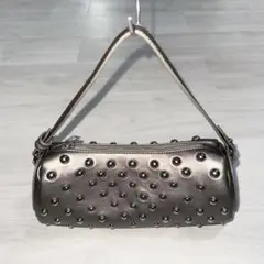 スタッズ付きブロンズ円筒形バッグ　内ポケ付き